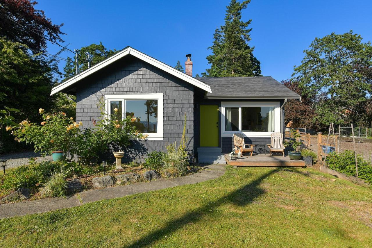 The Bayside Cottage North Saanich Eksteriør billede