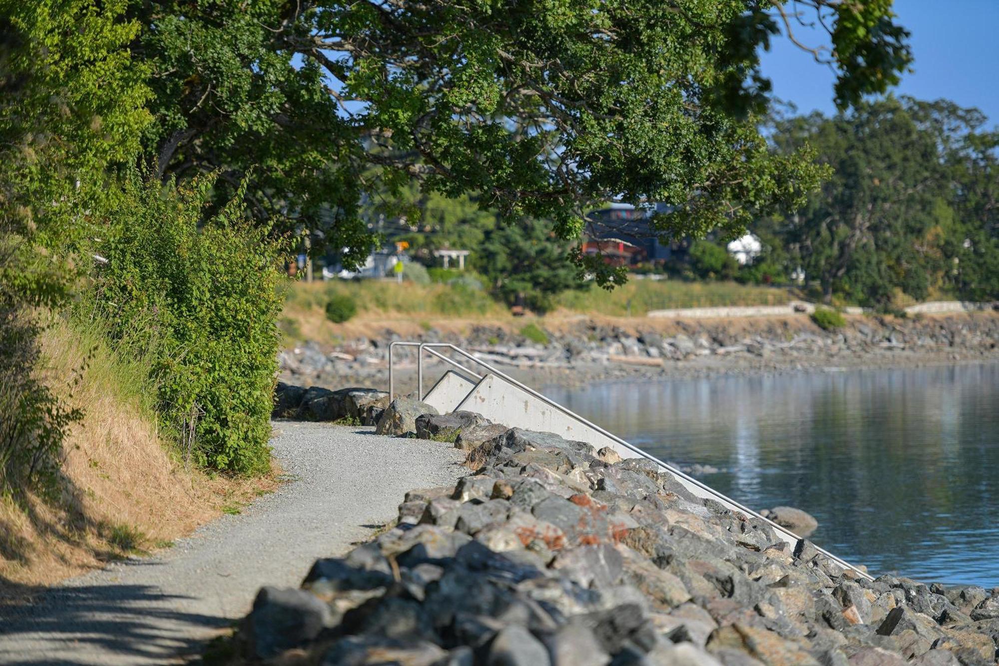 The Bayside Cottage North Saanich Eksteriør billede